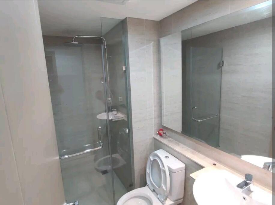 Pik Family 2 Bedroom, 5 Beds & Balcony Best View Dżakarta Zewnętrze zdjęcie