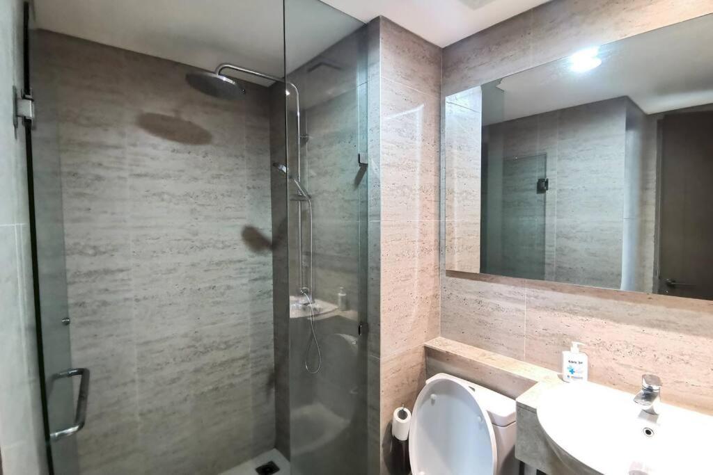 Pik Family 2 Bedroom, 5 Beds & Balcony Best View Dżakarta Zewnętrze zdjęcie